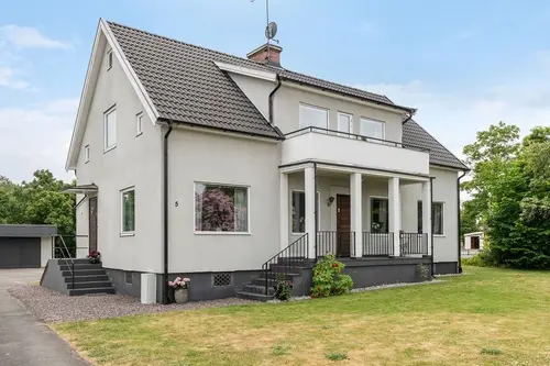 Nytt tak på klassisk villa